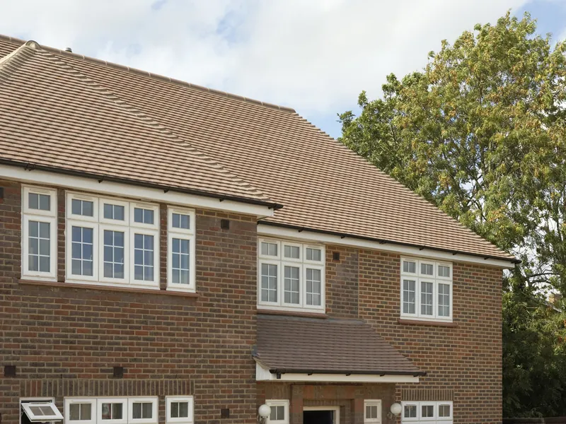 Lean-To Raynes Park