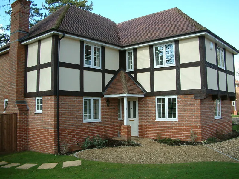 Lean-To Raynes Park