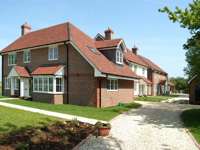 Lean-To Raynes Park